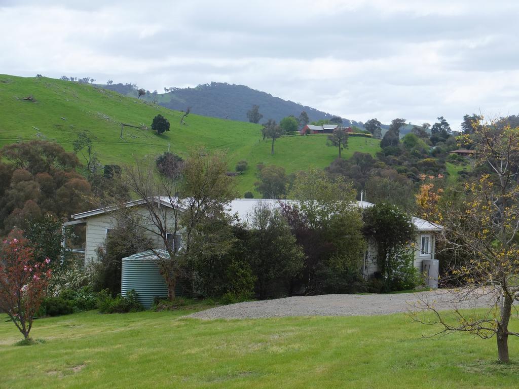Elm Cottage Tumut Esterno foto